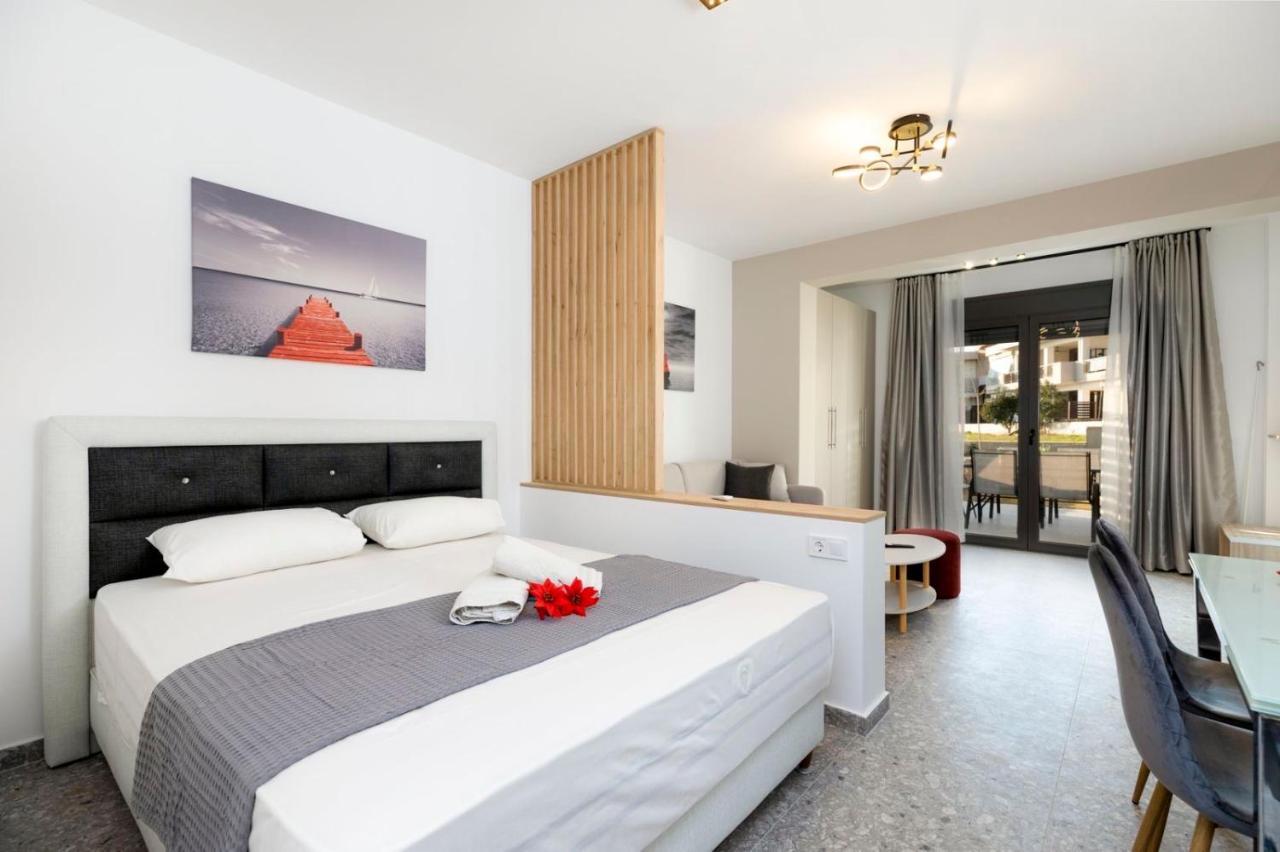 Twinstars Superior Apartment Gerakini Exterior photo