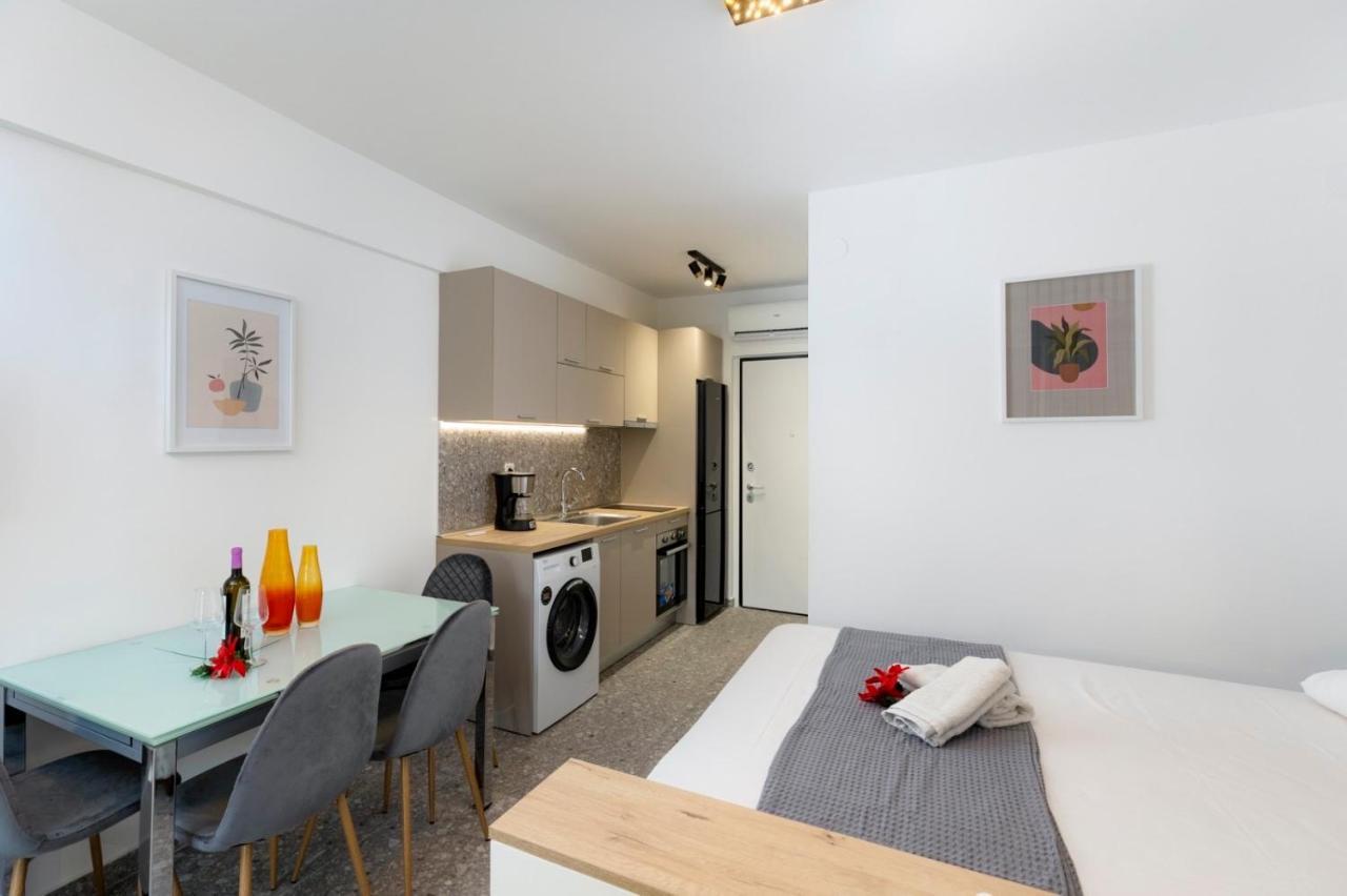Twinstars Superior Apartment Gerakini Exterior photo