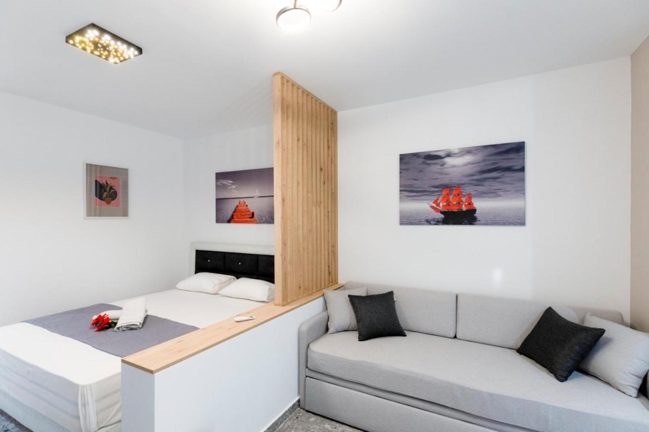 Twinstars Superior Apartment Gerakini Exterior photo